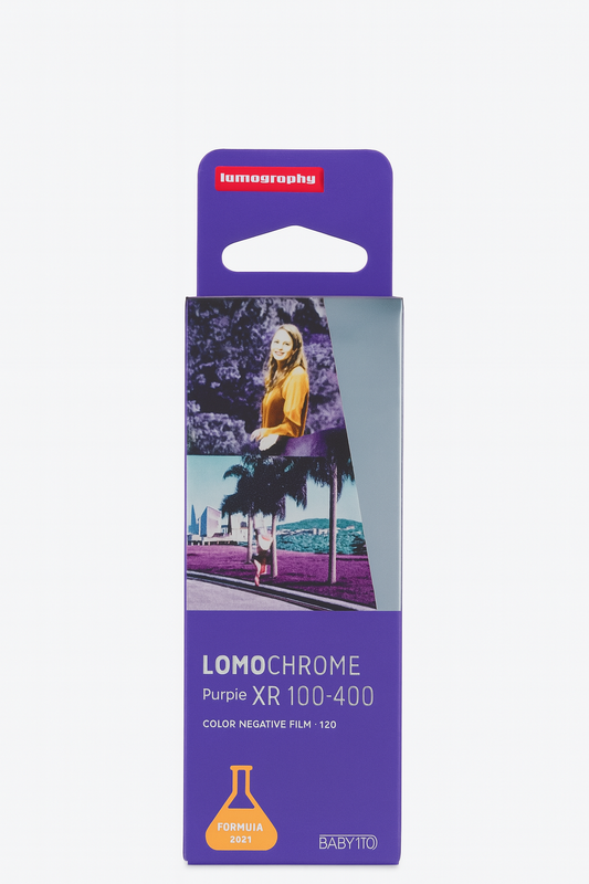 Pelicula LomoChrome Purple XR 110 – ISO 100‑400, película color negativa surrealista (24 exposiciones)